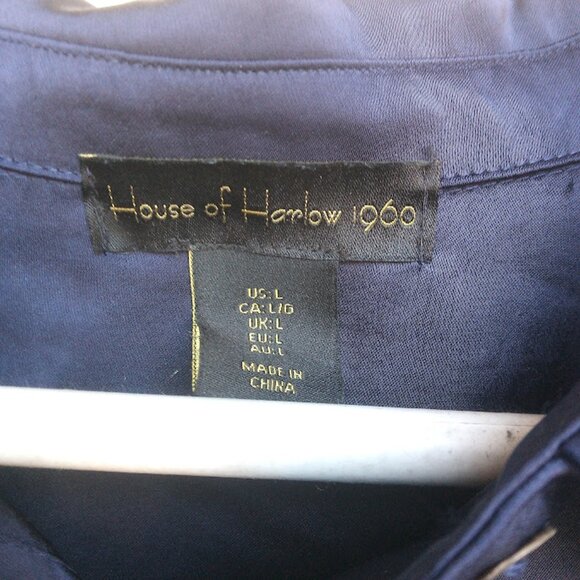 HOUSE OF HARLOW 1960 | NWOT Navy Blue Satin Boxy Button Up Side Tie Crop Top L - Picture 3 of 11